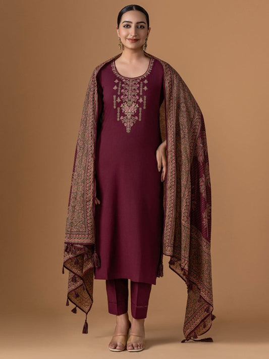 WOMEN PLUS Floral Yoke Design Thread Work Pure Cotton Kurta With Trousers & Dupatta