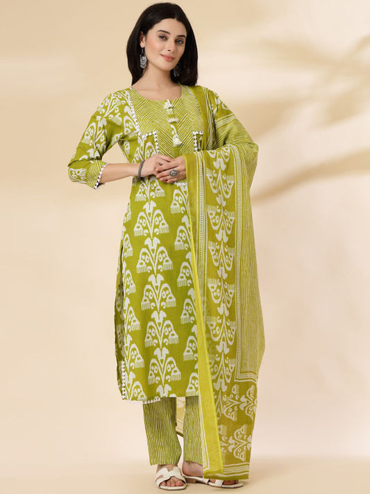 Yufta Women Floral Printed Regular Pure Cotton Kurta with Trousers & With Dupatta