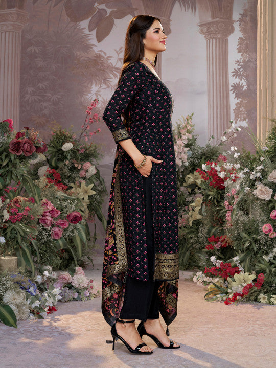 Floral Printed Thread Work Pure Silk Straight Kurta With Trousers & Dupatta