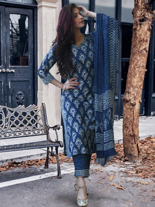 Ethnic basket Women Navy Blue Cotton Blend Kurta Sets With Dupatta