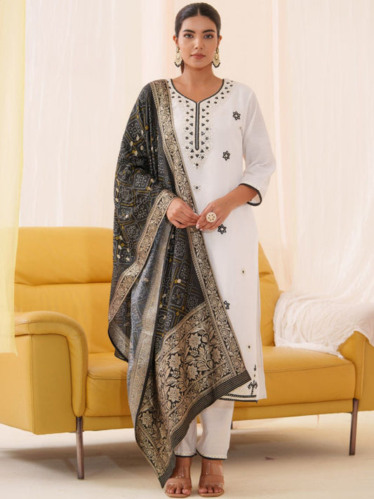 Suha Floral Embroidered Thread Work Chanderi Silk Kurta With Trousers & Dupatta
