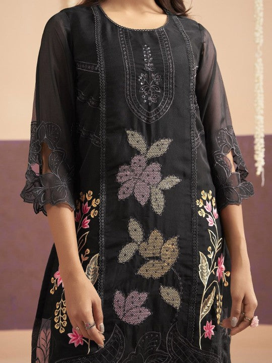 AUTUMN LANE LISBA Onyx Floral Embroidered Straight Kurta