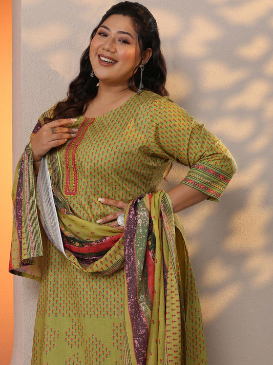 EXTRA LOVE BY LIBAS Floral Printed Round Neck Straight Kurta With Trousers & Dupatta