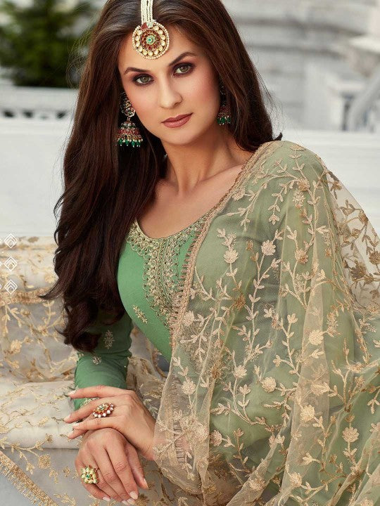 cbazaar Floral Embroidered Straight Kurta