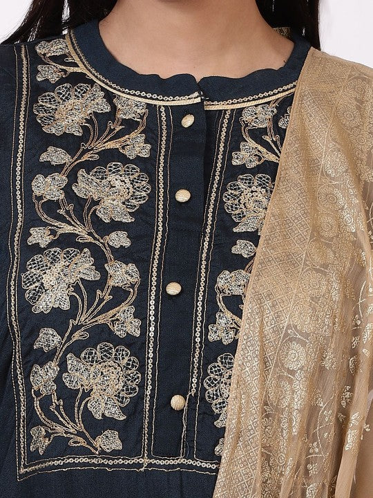 AURELIA Women Floral Yoke Design Regular Thread Work Kurta with Skirt & With Dupatta